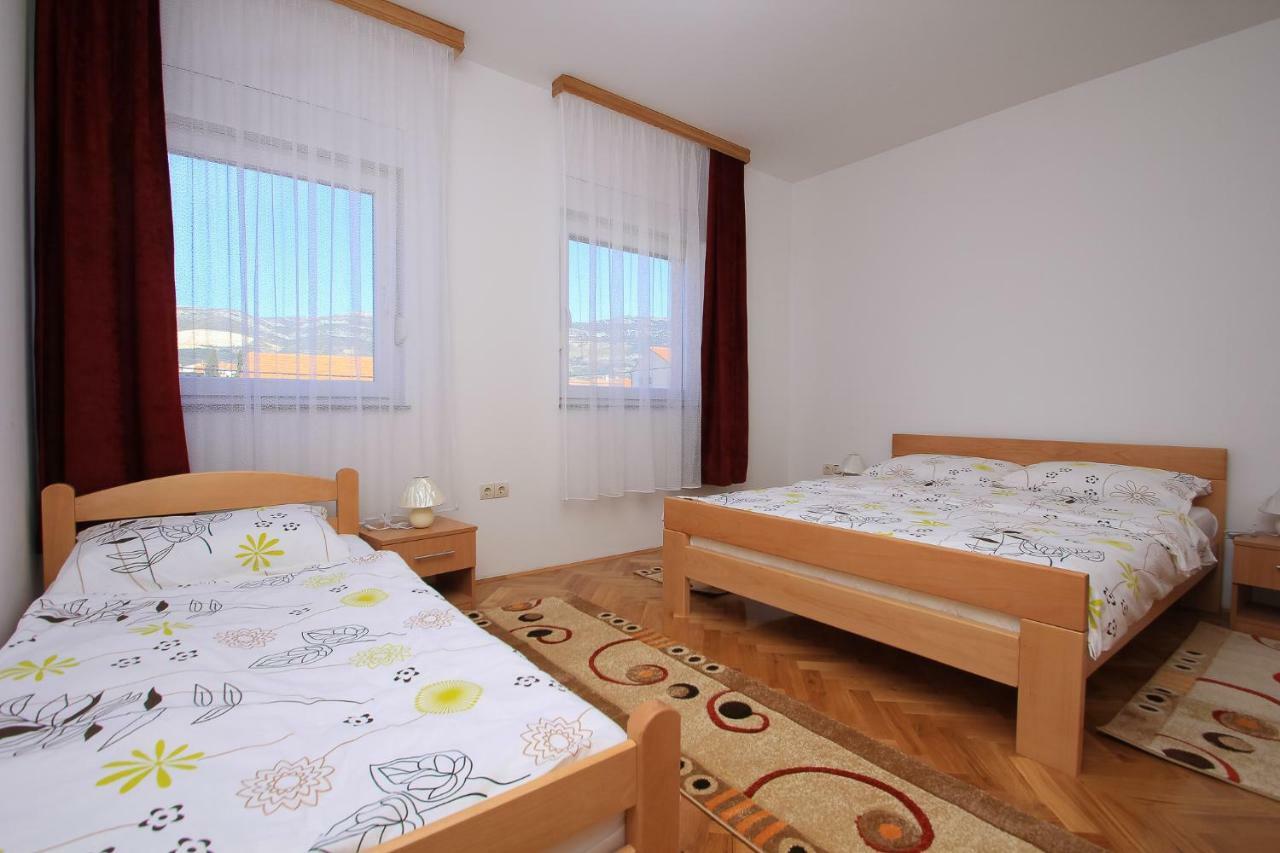 Apartmani Pranjić Kastela Bagian luar foto