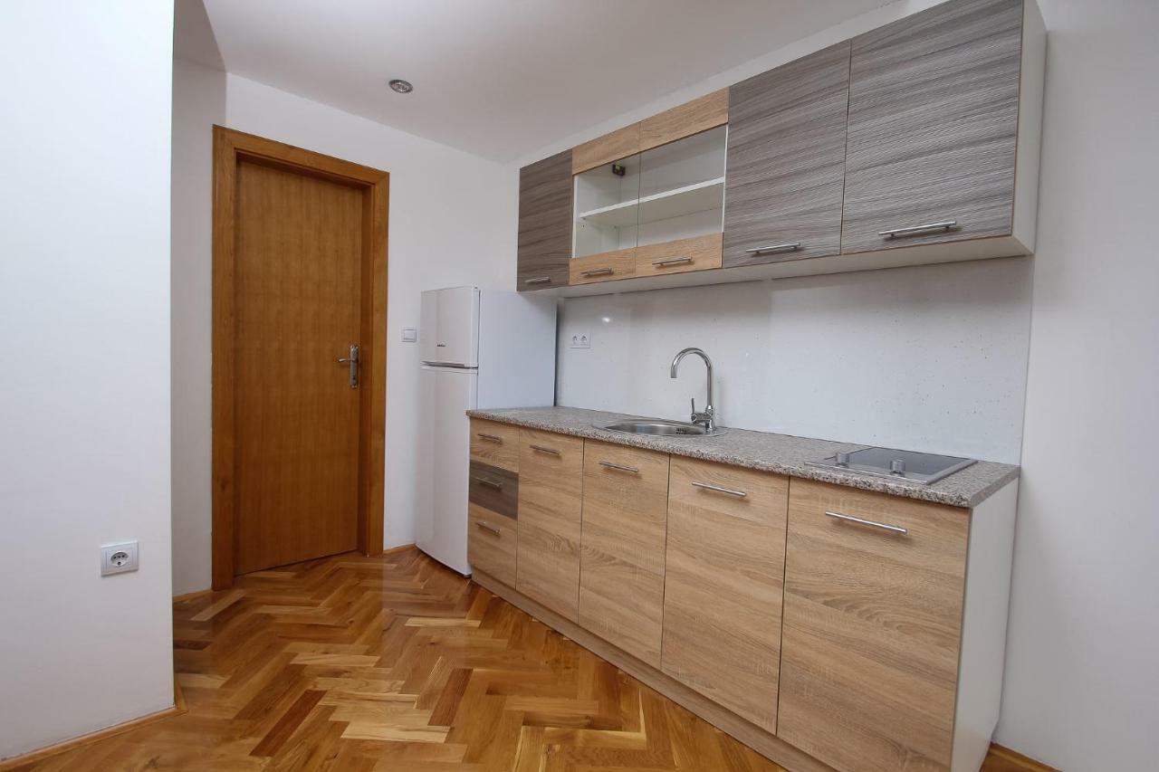 Apartmani Pranjić Kastela Bagian luar foto